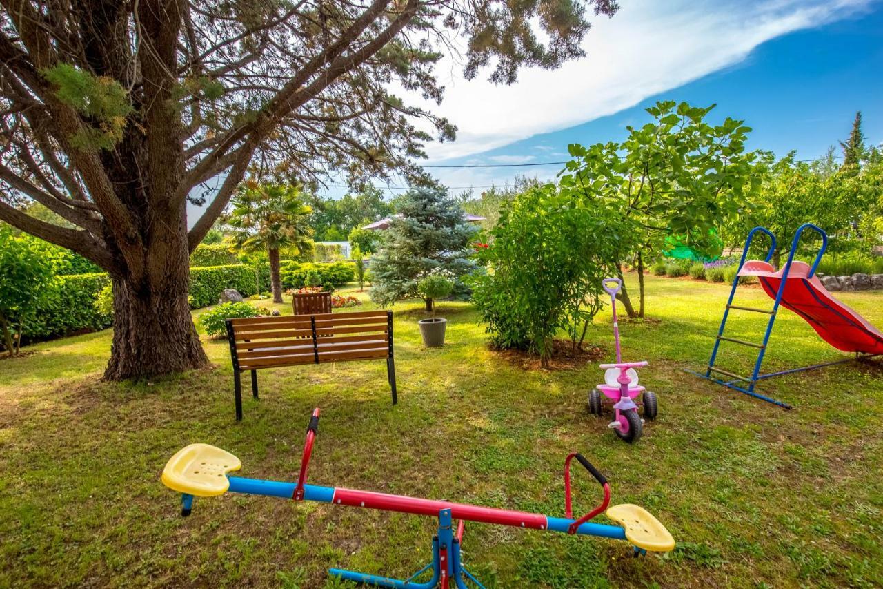 Garden paradise App Sveti Vid-Miholjice Exterior foto